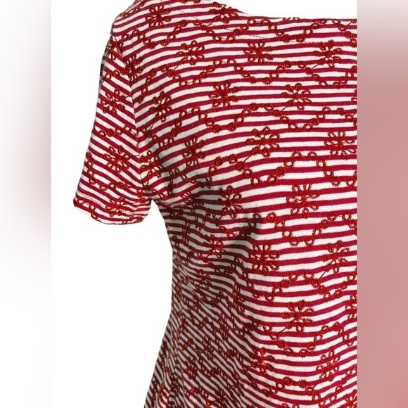 Anthropologie Postmark red embroidered eyelet tee shirt NWT - Picture 3 of 13